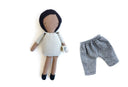 mini poupée - cheveux courts
